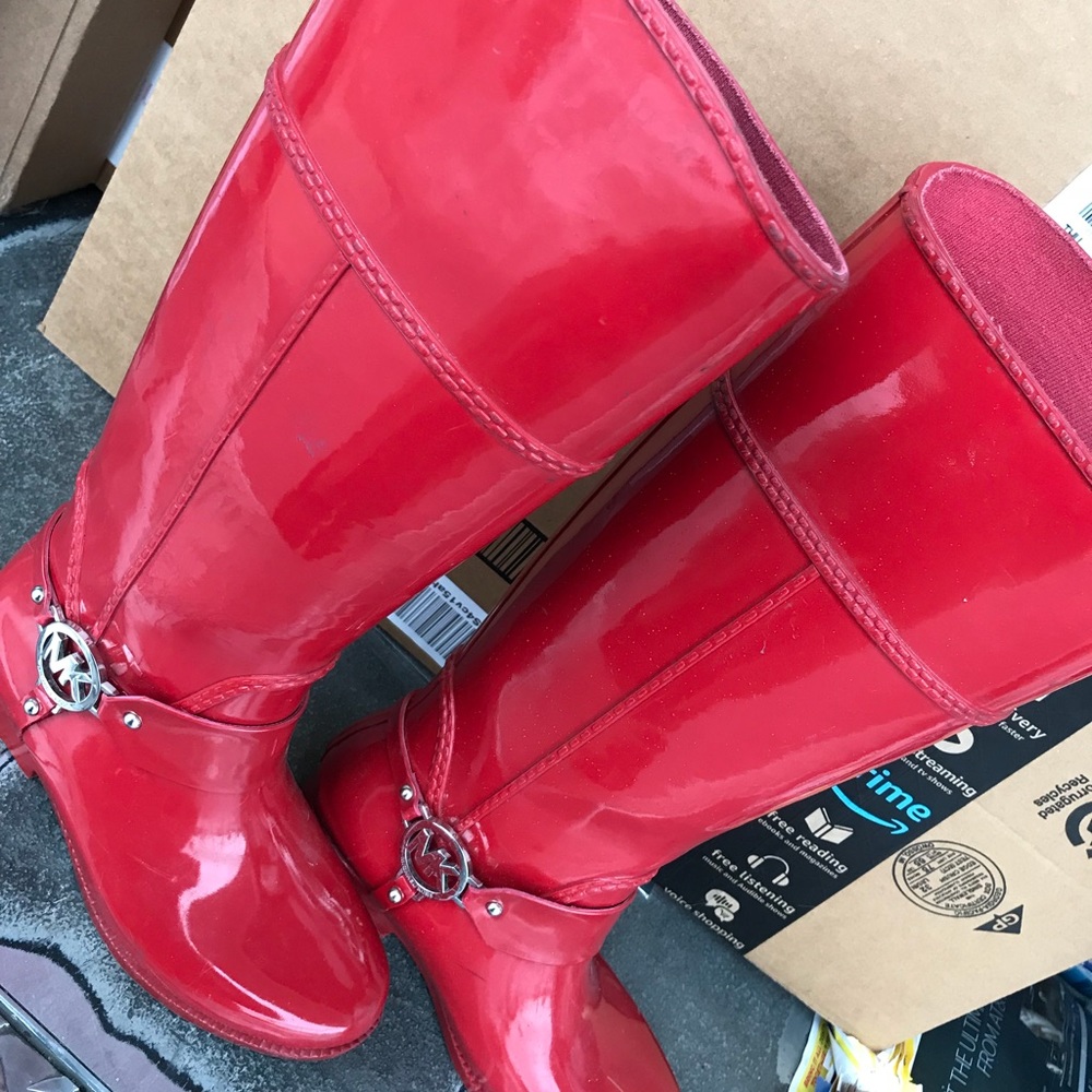 Micheal Kors rain boots